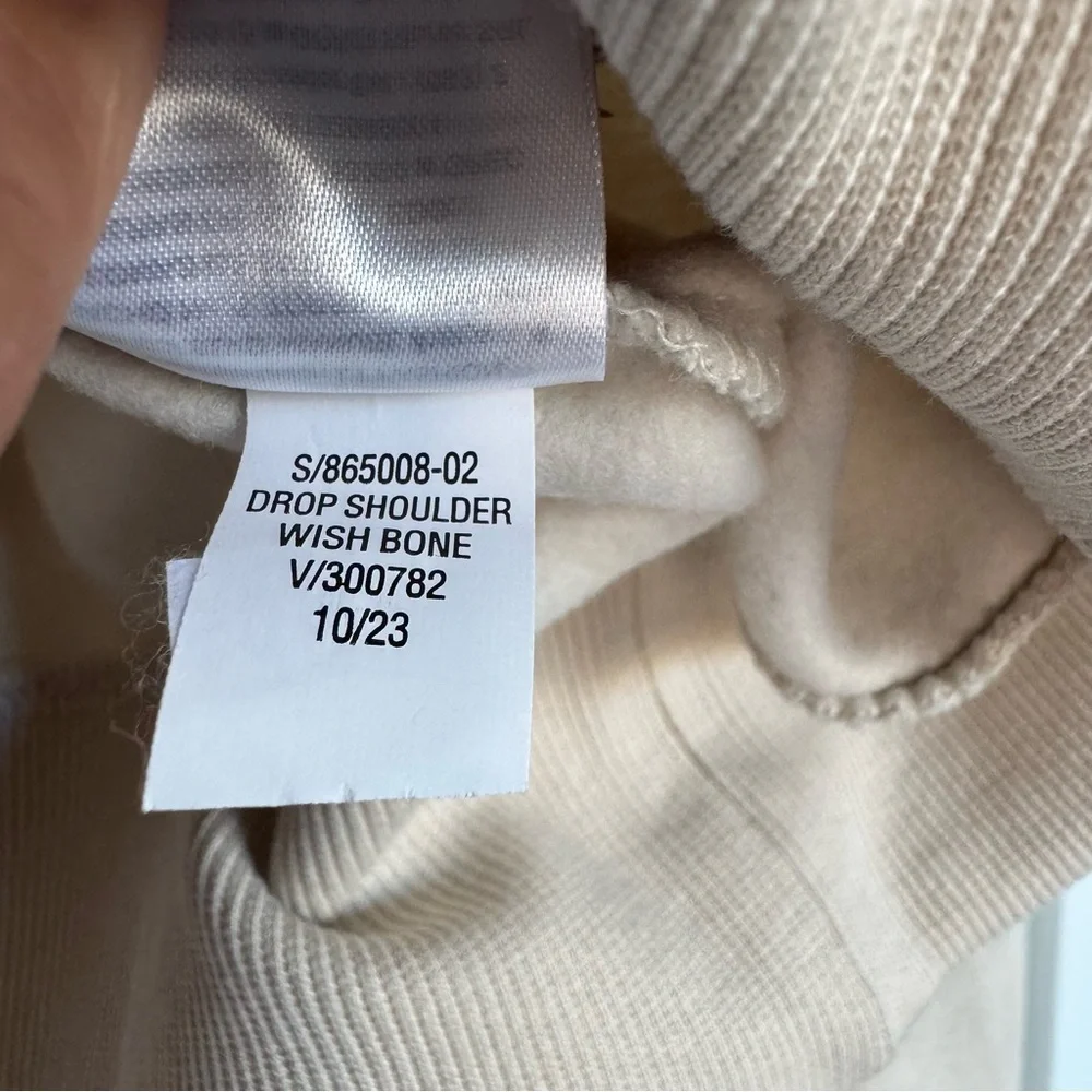 NWT Small Cream Bone Old Navy SoComfy Drop-Shoulder Crewneck Sweatshirt Comfy - Picture 10 of 13